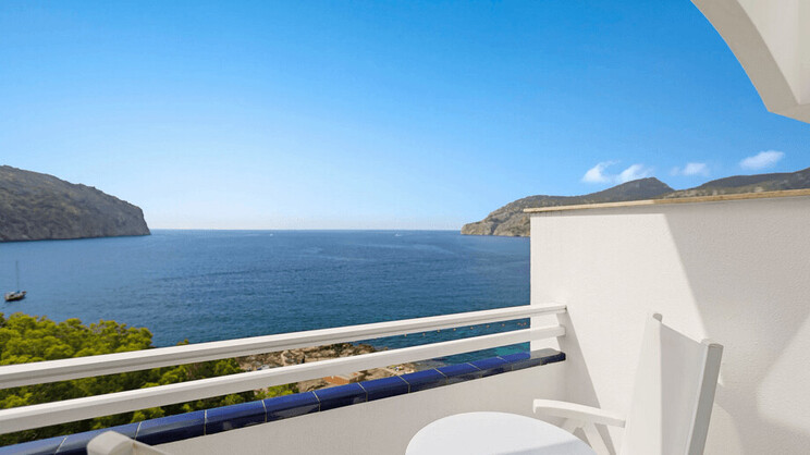 My Favorite Club Suite Frontal Sea View